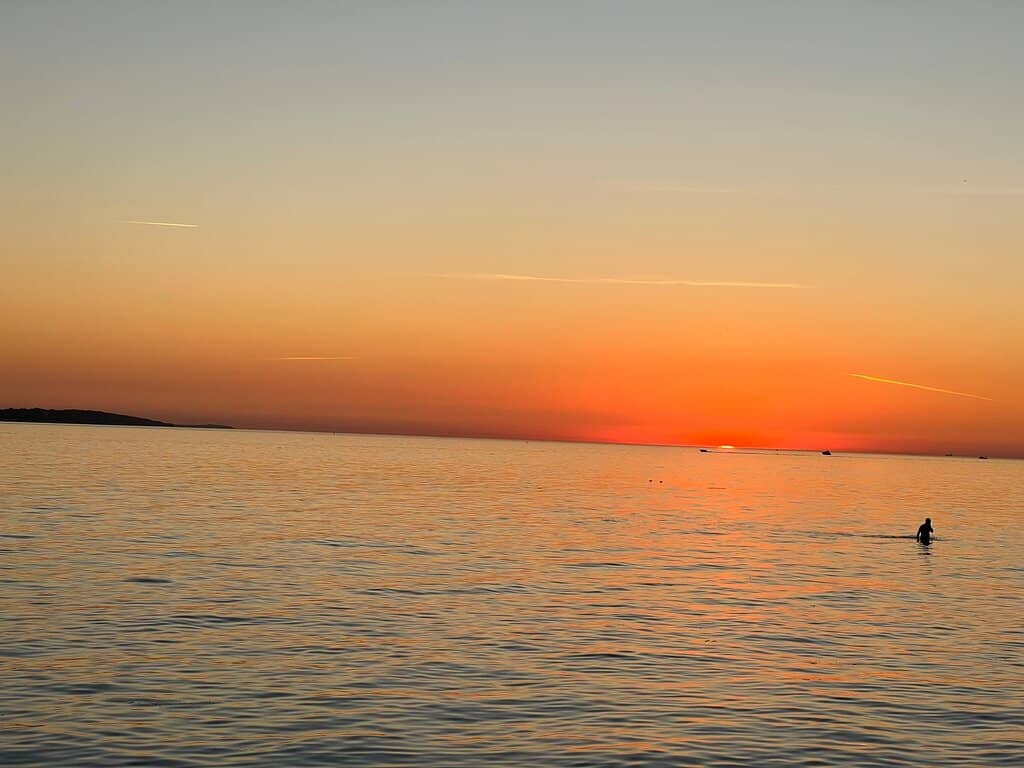 City Beach Experience