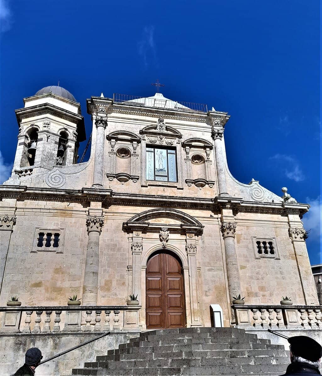Vertical photo