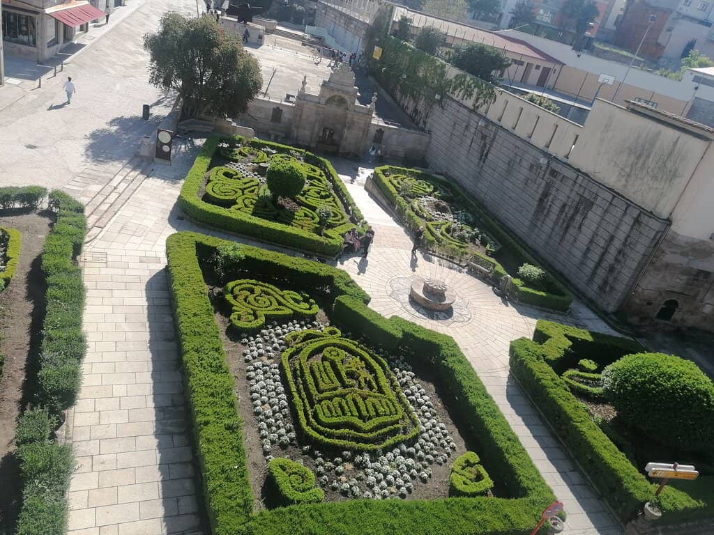 Vertical photo