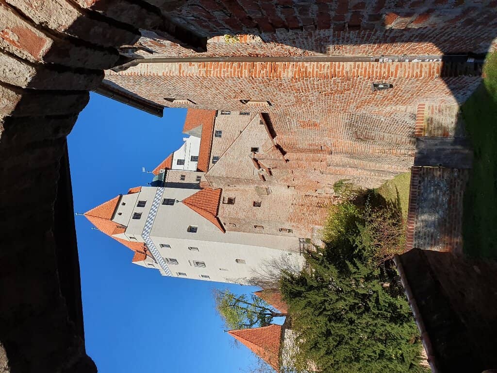 Vertical photo