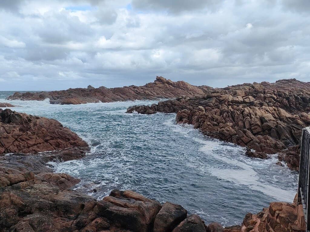 Cape to Cape Track Section