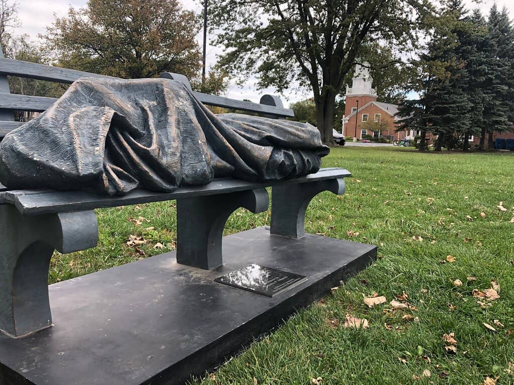 War Memorials & Statues