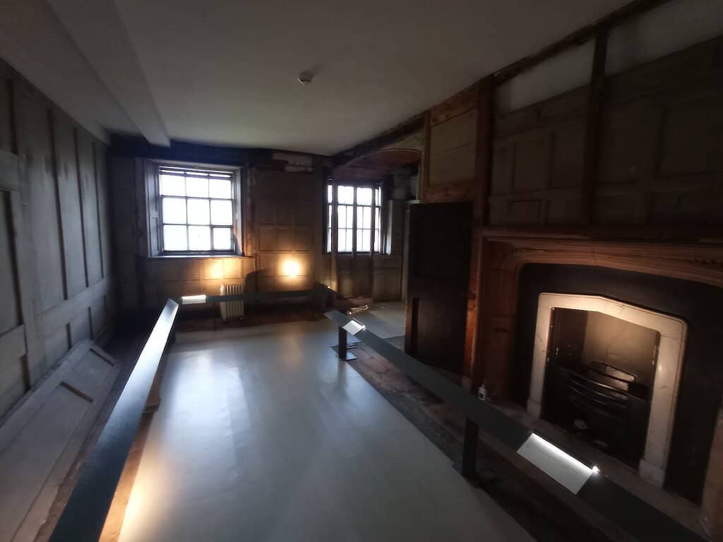 The Dutch House
