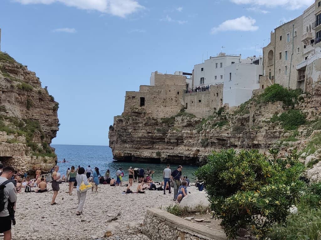 Cliffside Views