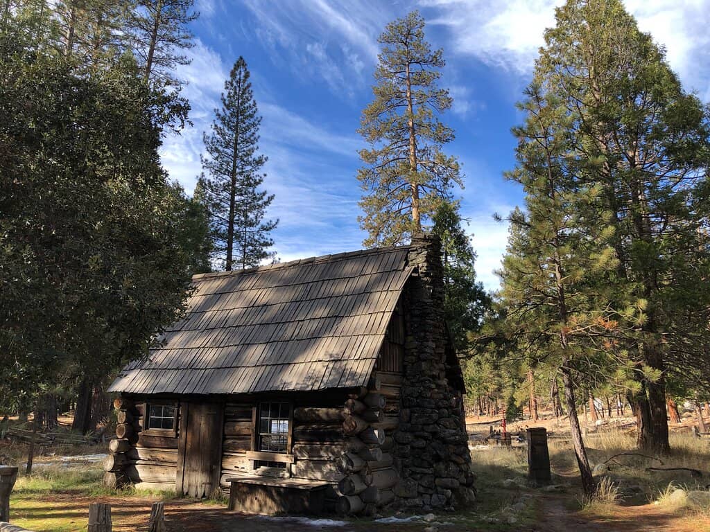 Pioneer Buildings & Carriages
