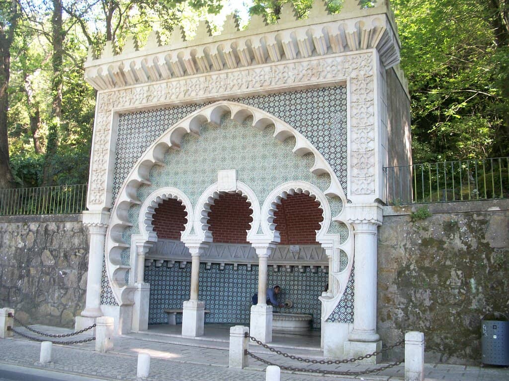 Photogenic Roadside Gem