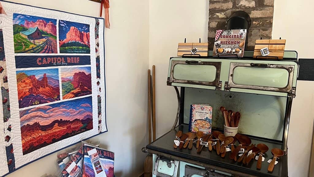 Local Crafts & Souvenirs
