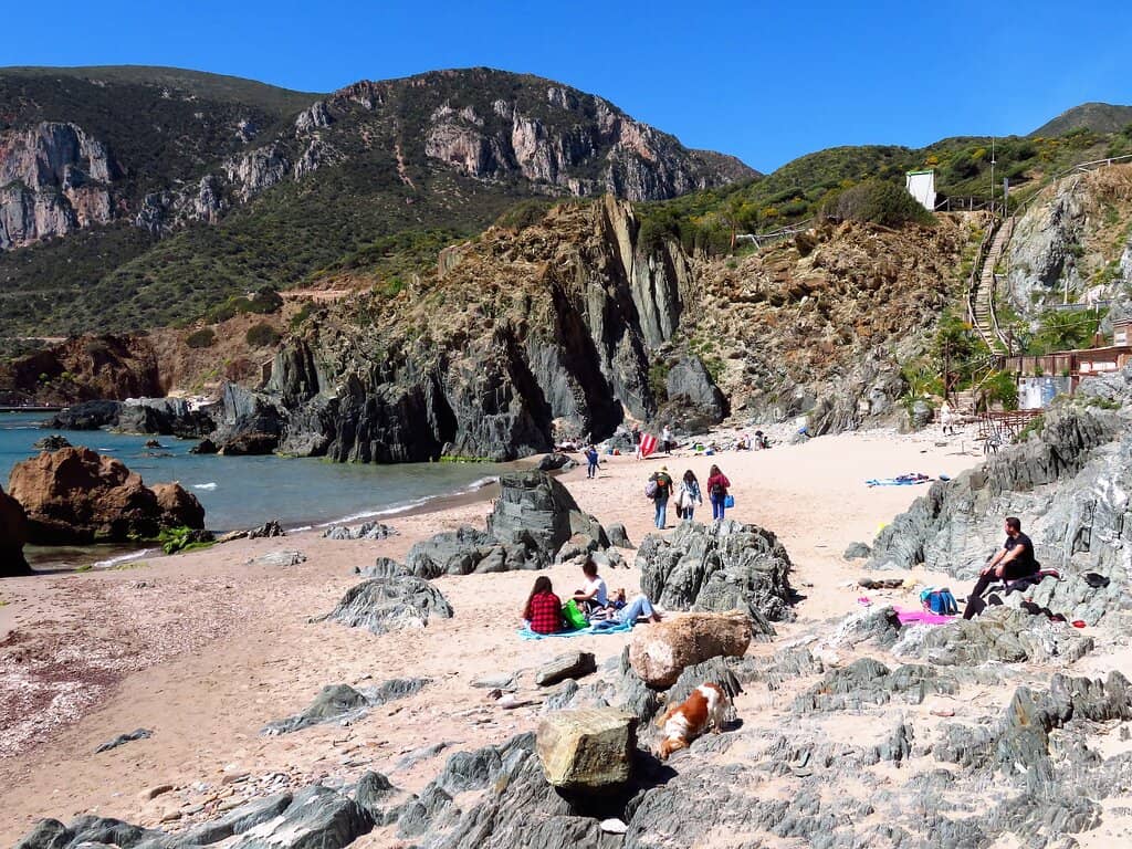 Iconic 'Sugarloaf' View