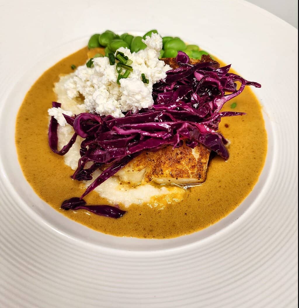 Cozy Hunting Lodge Ambiance