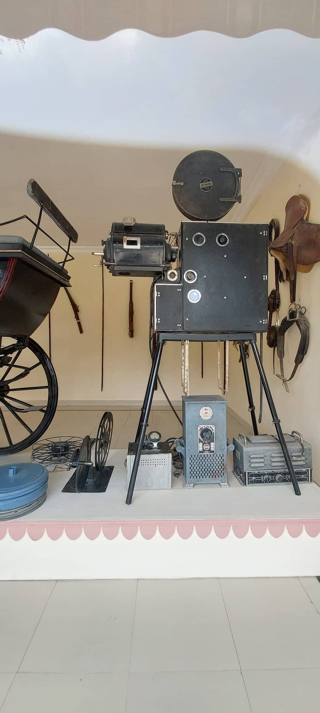 Royal Attire & Ornaments