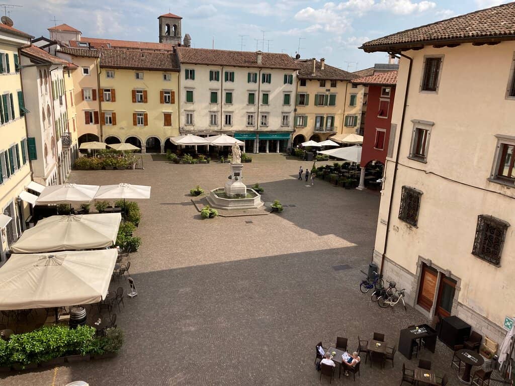 Paolo Diacono's Study