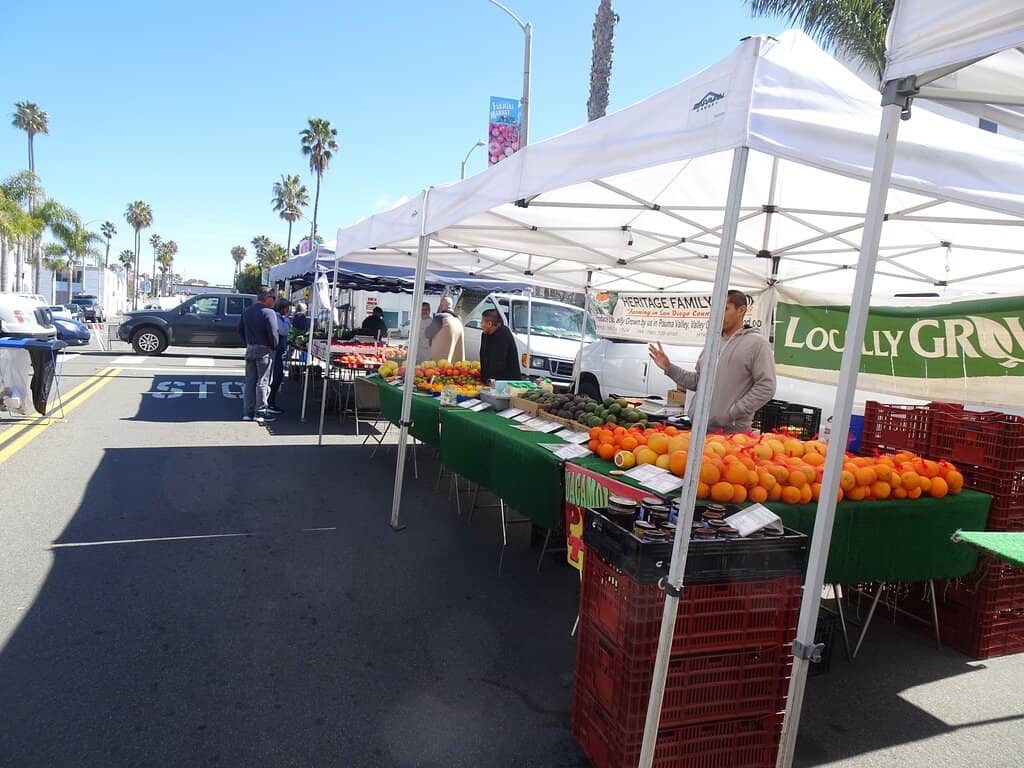 Local Artisan & Craft Stalls