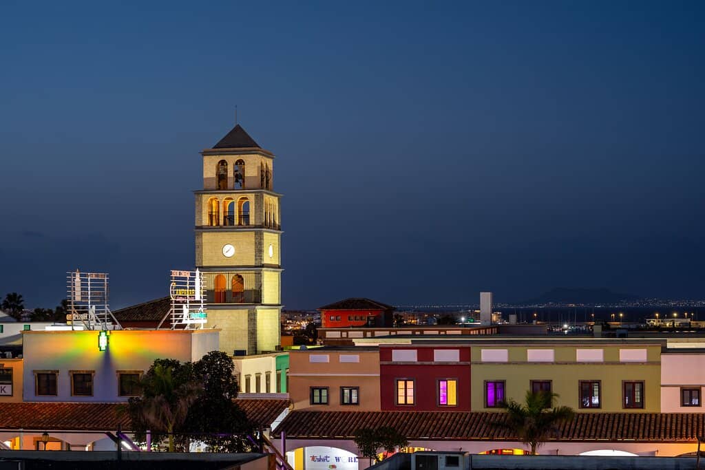 El Campanario Market