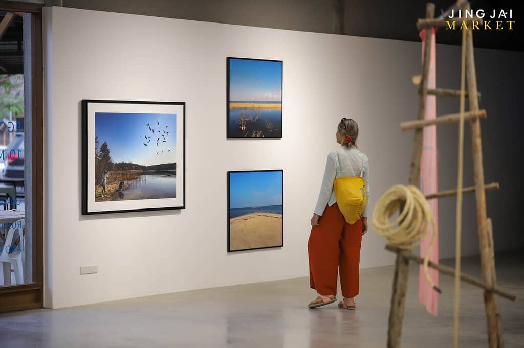 Handmade Crafts & Souvenirs