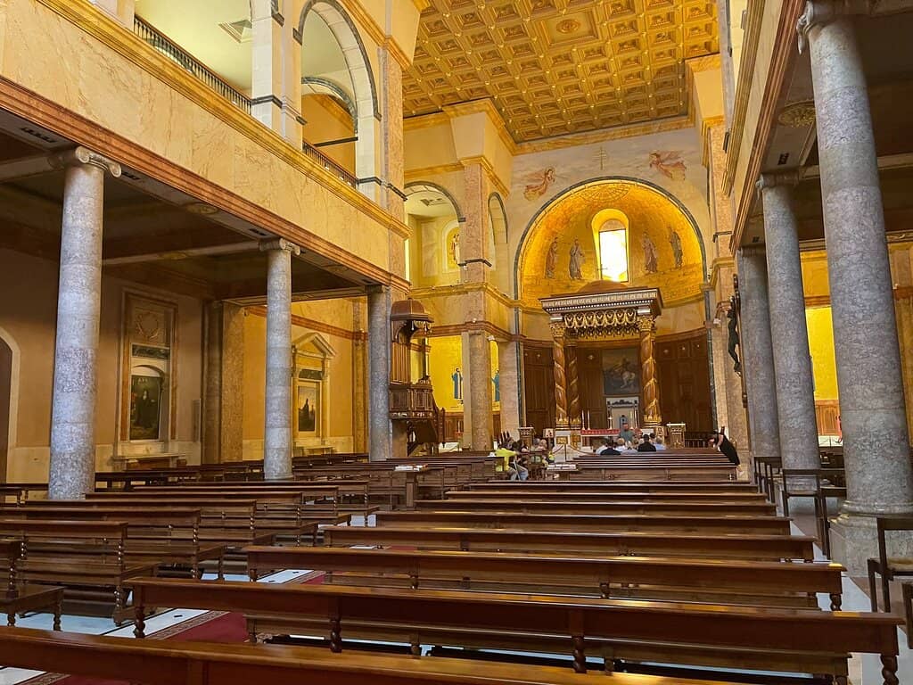 Resilient Reconstruction