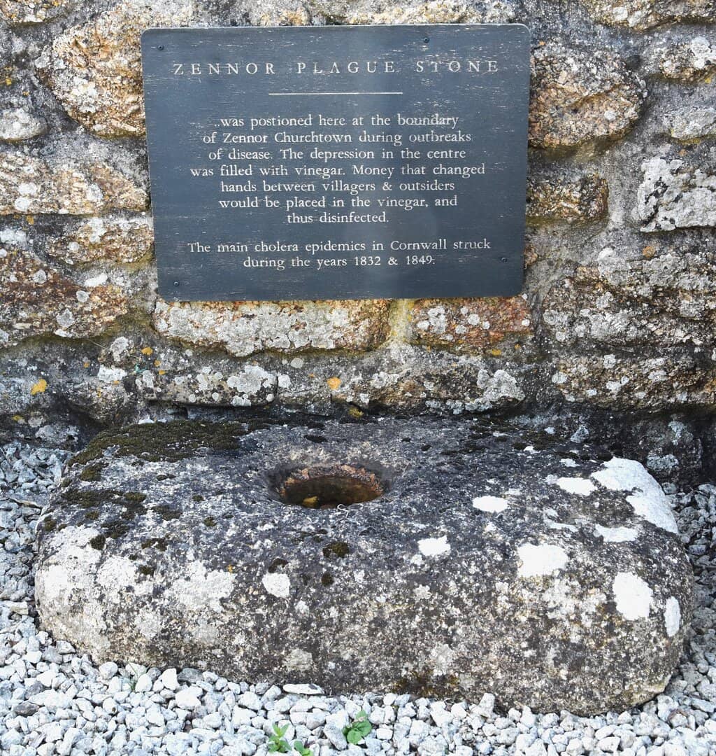 Scenic Seaside Parlor