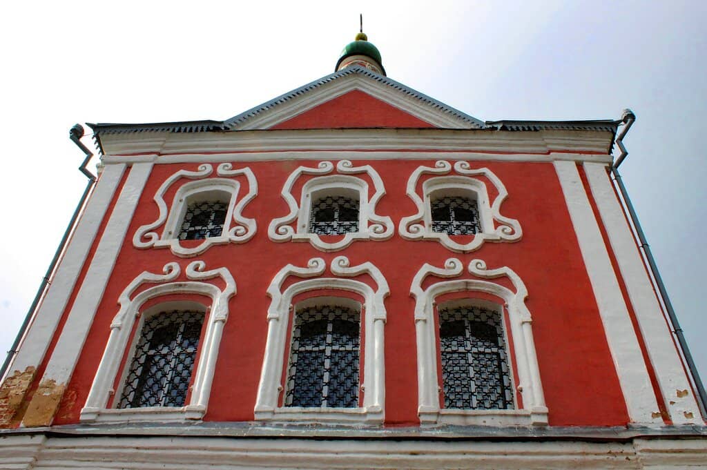 Lake Pleshcheyevo Views