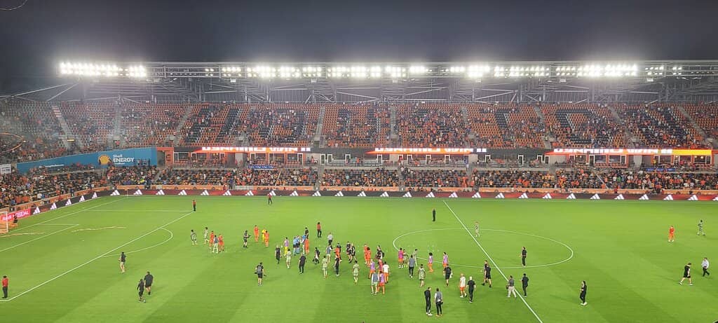 Modern Fan Amenities