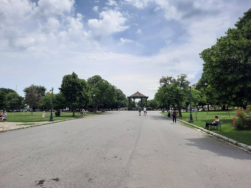 Liston Promenade