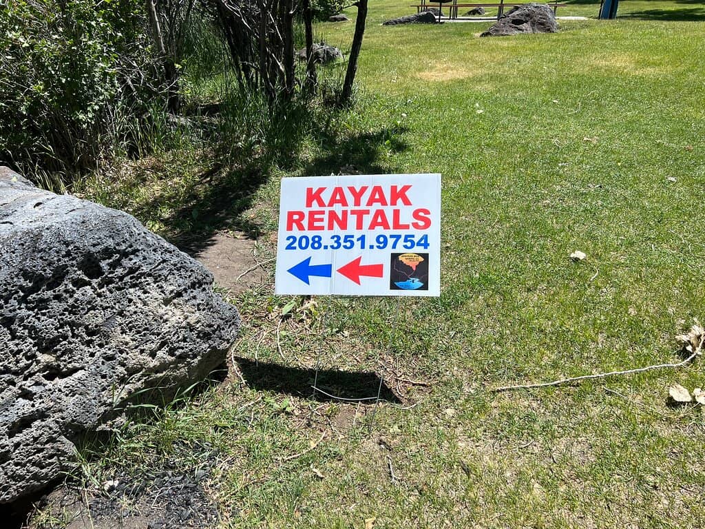 Scenic Lakeside Trail