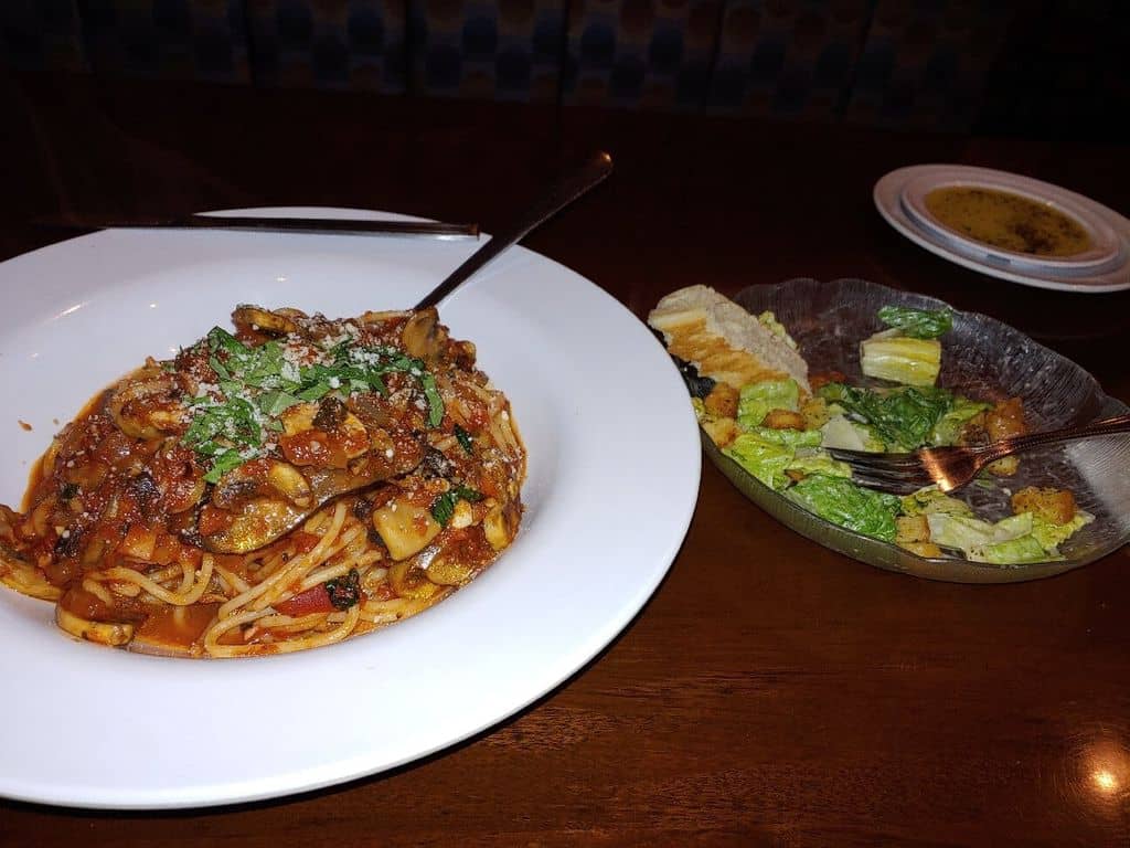 Warm & Charming Atmosphere