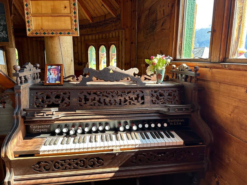 Peaceful Evening Services