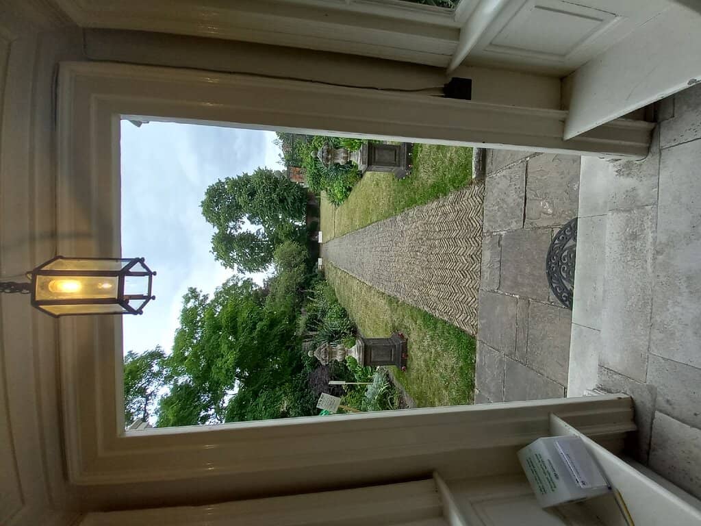 Courtyard Cafe