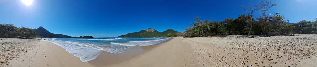 Dois Rios Beach