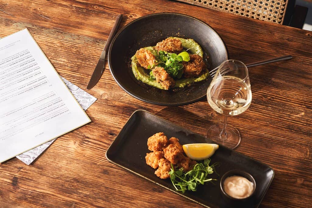 Traditional Pub Ambiance