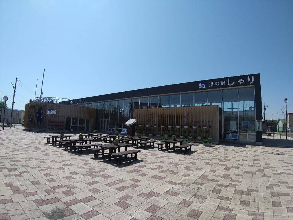 Shiretoko-Ya Local Market