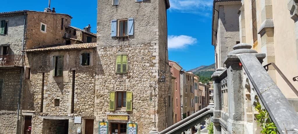 Castellane Village