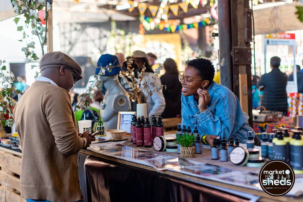 Live Music & Performances