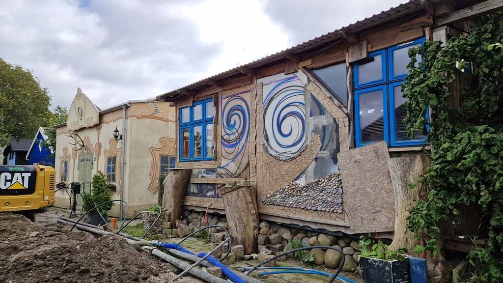 Local Art and Sculptures