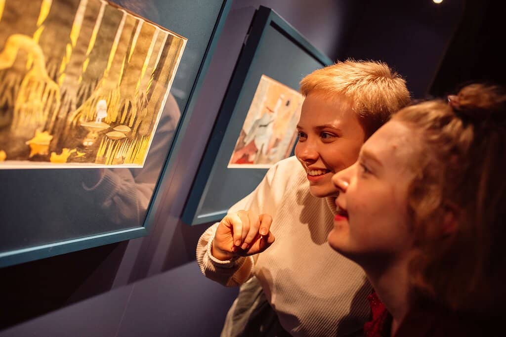 Interactive Art Creation