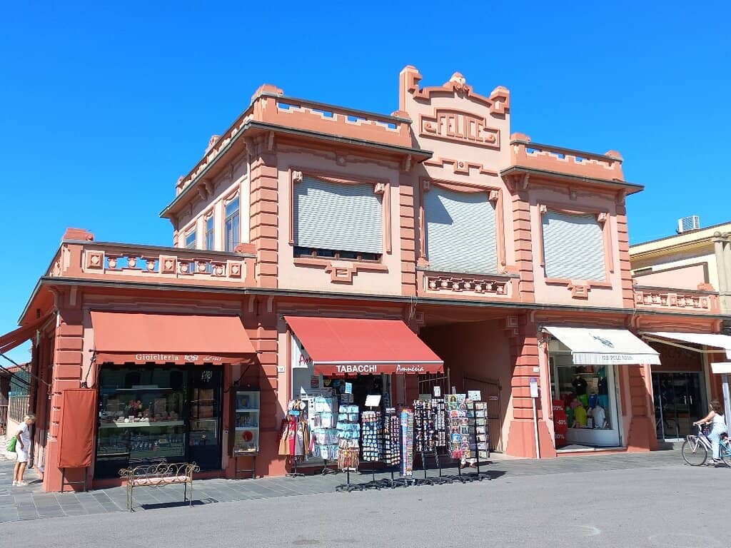 Liberty-Style Architecture