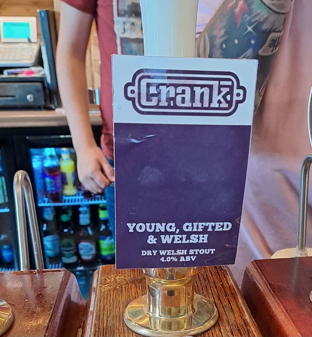 Traditional Pub Ambiance