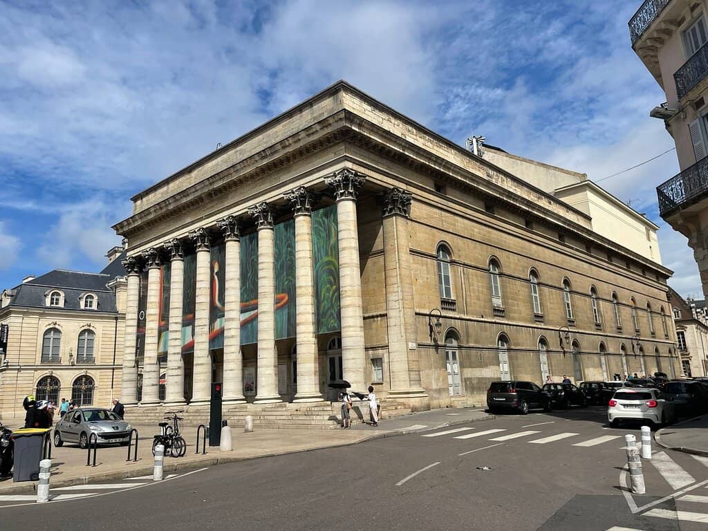 Peristyle Facade