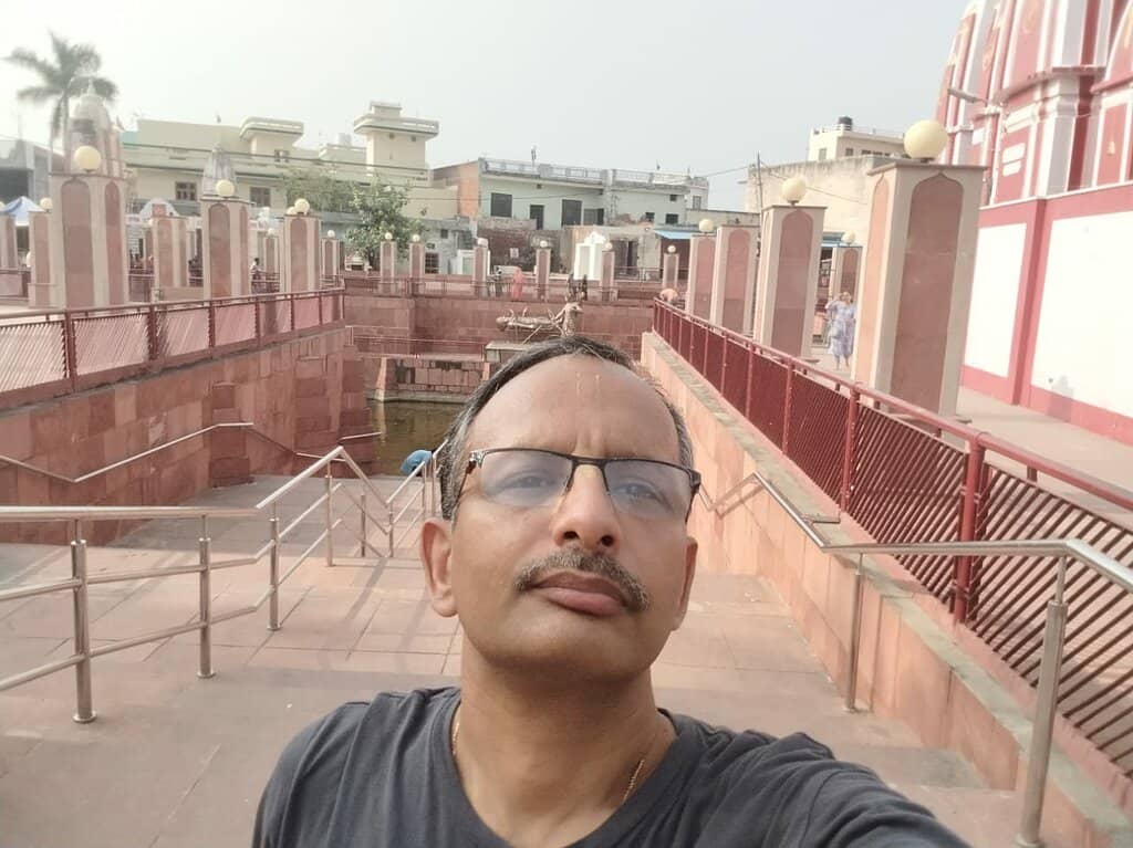 Surrounding Temples