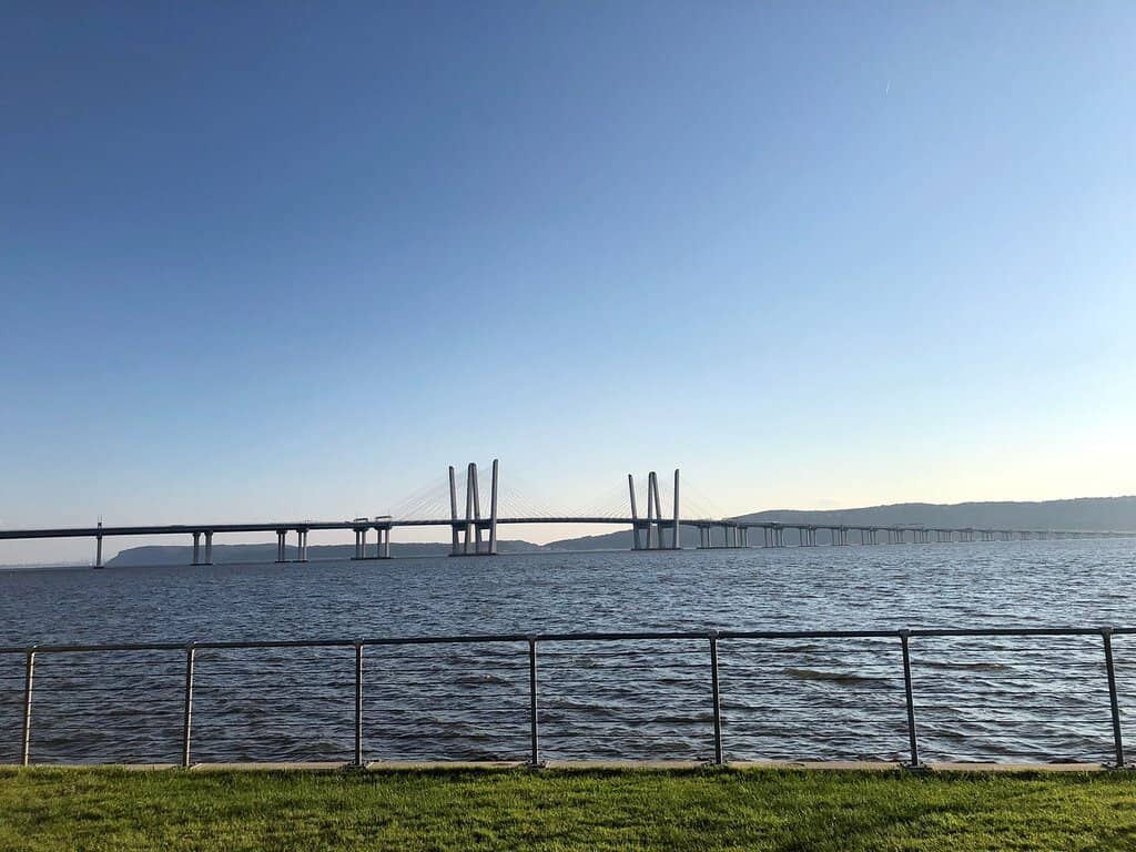 Scenic Hudson River Views