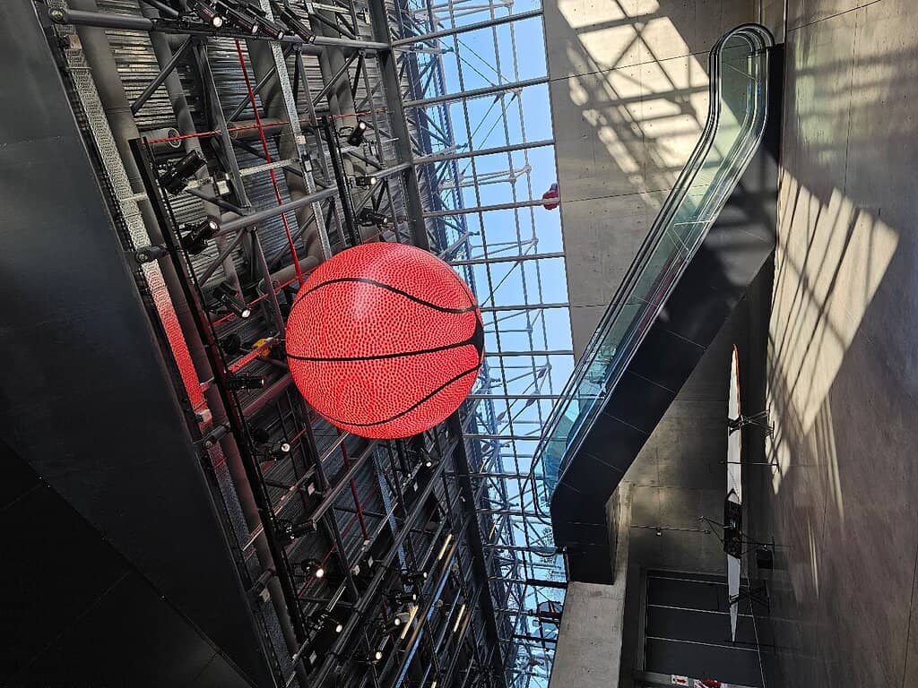 Modern Architecture & Tech