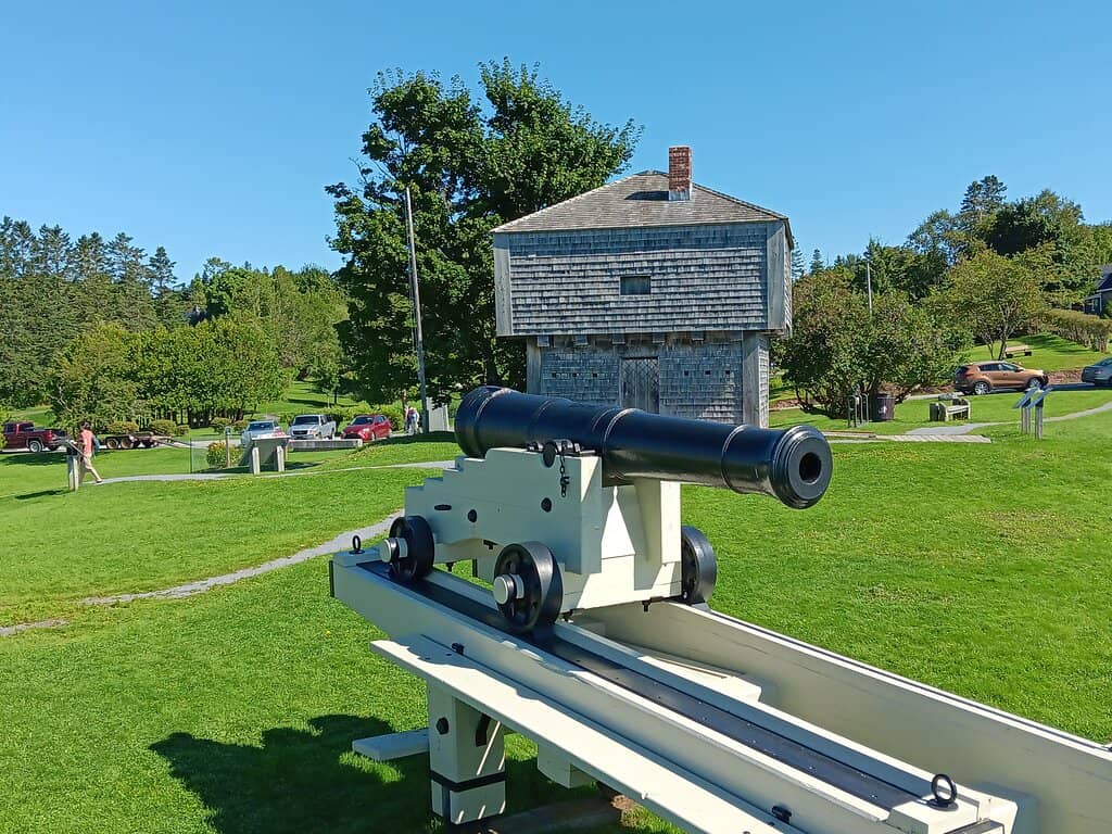 Historical Context Displays