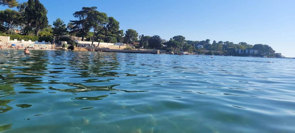 Golden Sands and Sunset Views