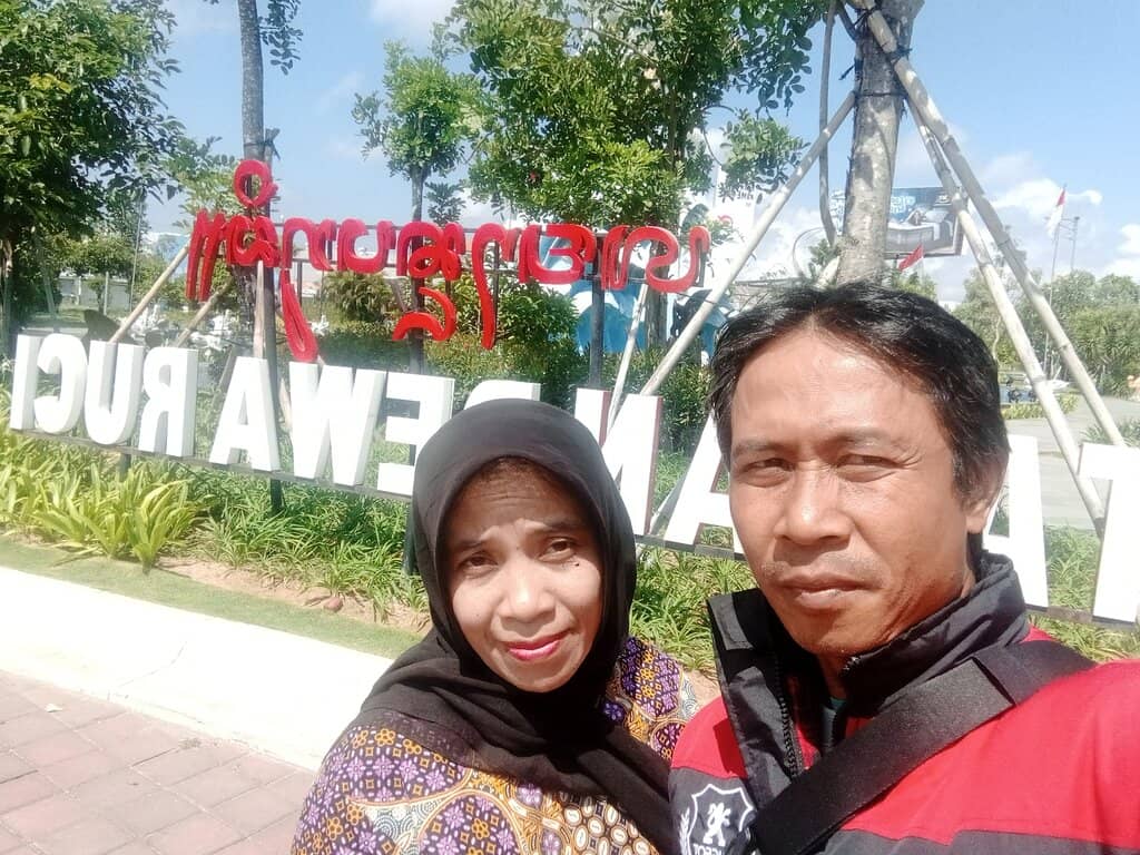 Majestic Night Illumination