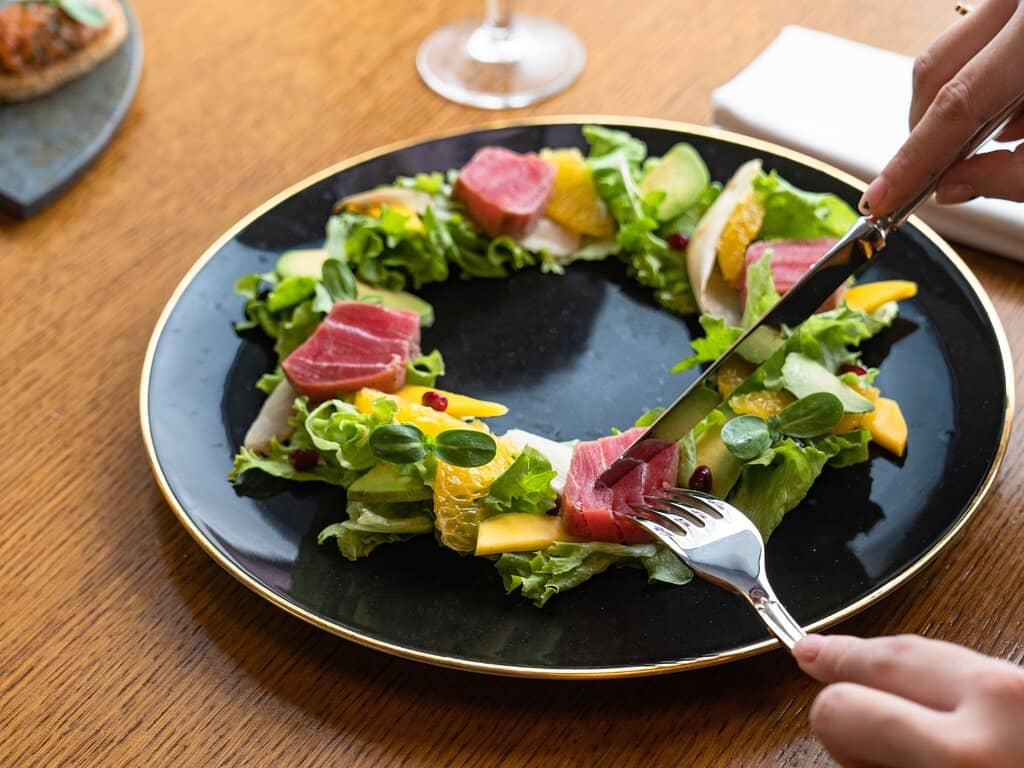 Elegant Ambiance with Live Music