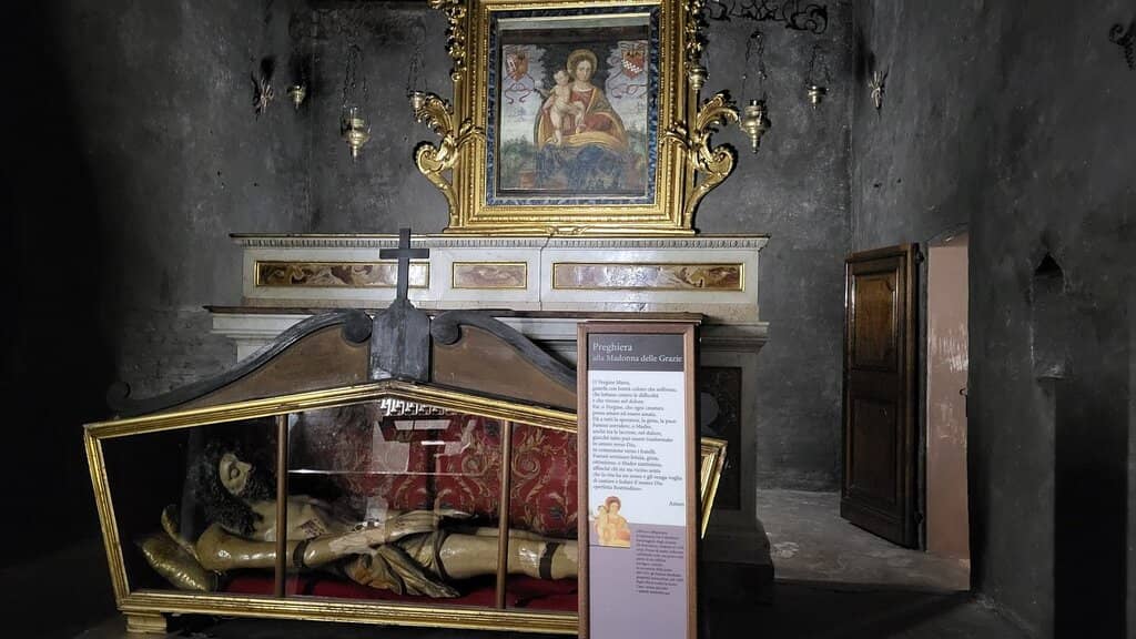 Piazza del Popolo Views