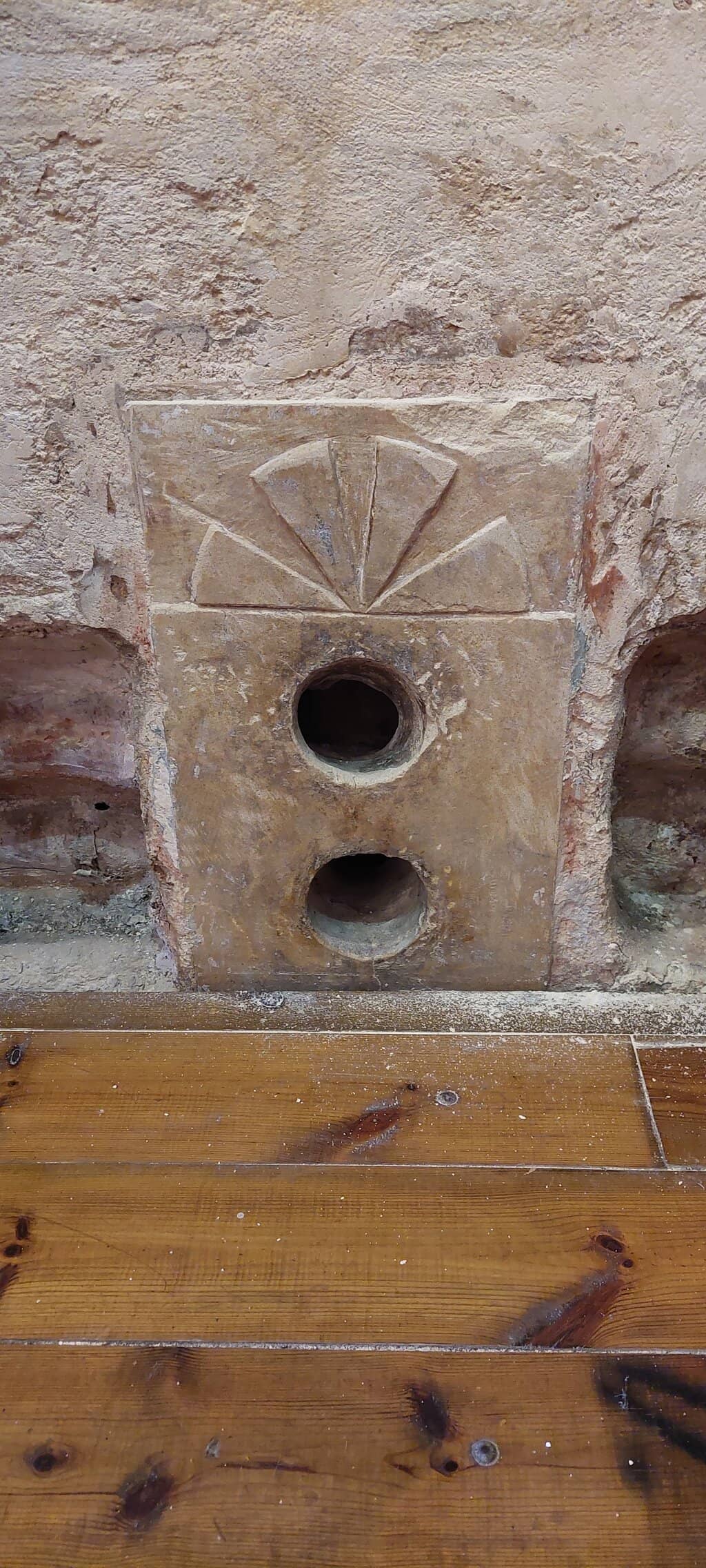 Elias's Passionate Narration