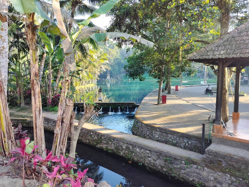 Spiritual Cleansing (Melukat)