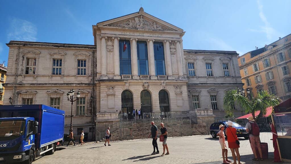 Symbol of Judicial Authority