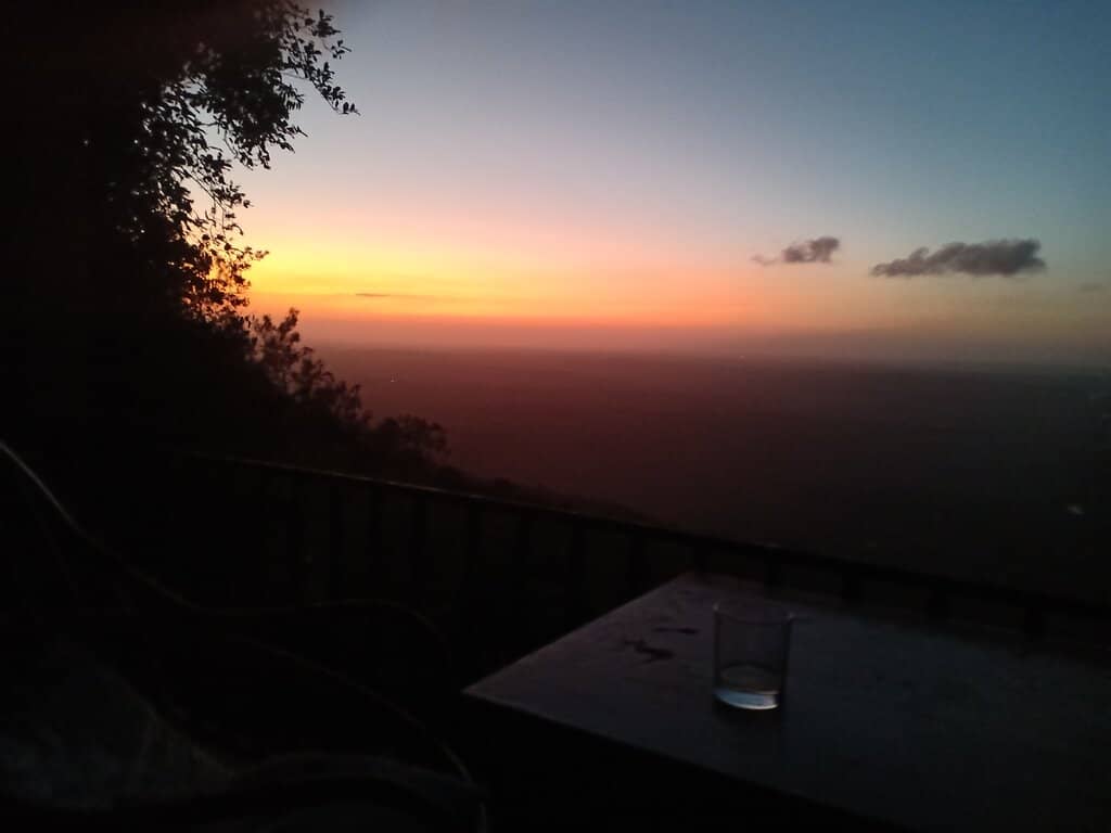 Panoramic Viewpoints