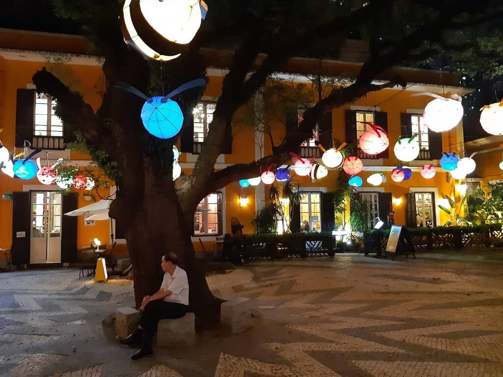 Vertical photo